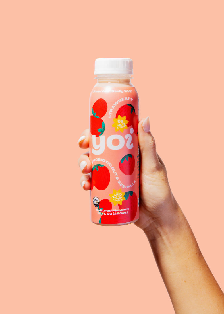 Yoi_Strawberry_Bottle