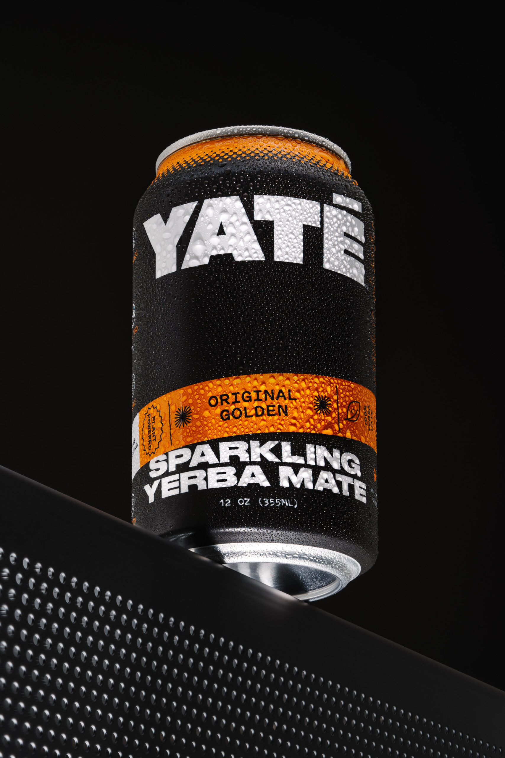herefor-yate-original-golden-metal-perf-hero-01